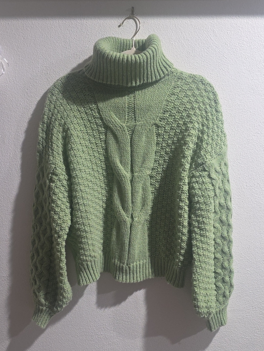 Woven Heart Chunky Turtleneck Sweater With Slightly Ballooned Sleeves